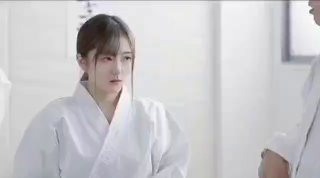 刑警2010粤语良家女神舞蹈老师，肤白如玉浅笑勾魂，酒店交合快乐一刻